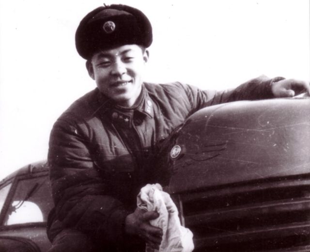 41年后鉴定人披露事故发生的详情惹人泪目k8凯发马竞赞助1962年雷锋因公牺牲(图2)