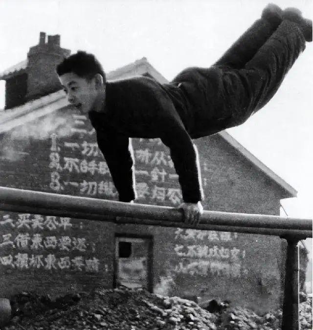 41年后鉴定人披露事故发生的详情惹人泪目k8凯发马竞赞助1962年雷锋因公牺牲(图14)