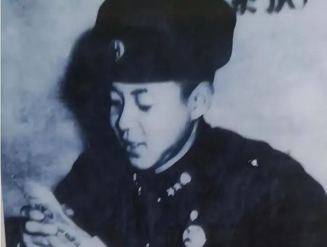 41年后鉴定人披露事故发生的详情惹人泪目k8凯发马竞赞助1962年雷锋因公牺牲(图22)